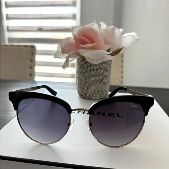 Quay Australia Accessories - Quay Australia Cherry Black Smoke Cat Eye gold tone Metal Sunglasses